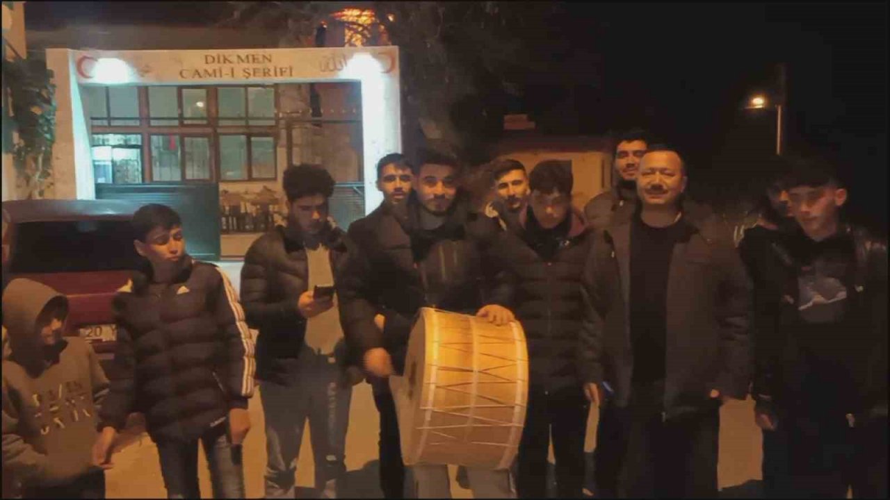 Karacasu’da geleneği gençler yaşatıyor