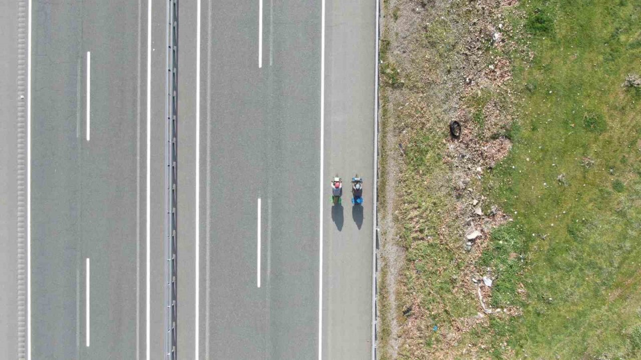 Bisikletle dünya turu yapan Fransız çift, “Hayatımda ilk defa bu kadar iyi niyetli insanlarla karşılaştım”