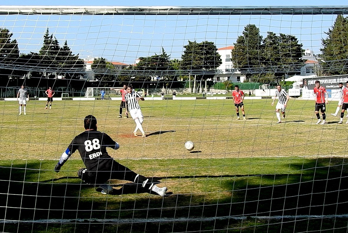 Çeşme Belediyespor sahasında 3-1 galip