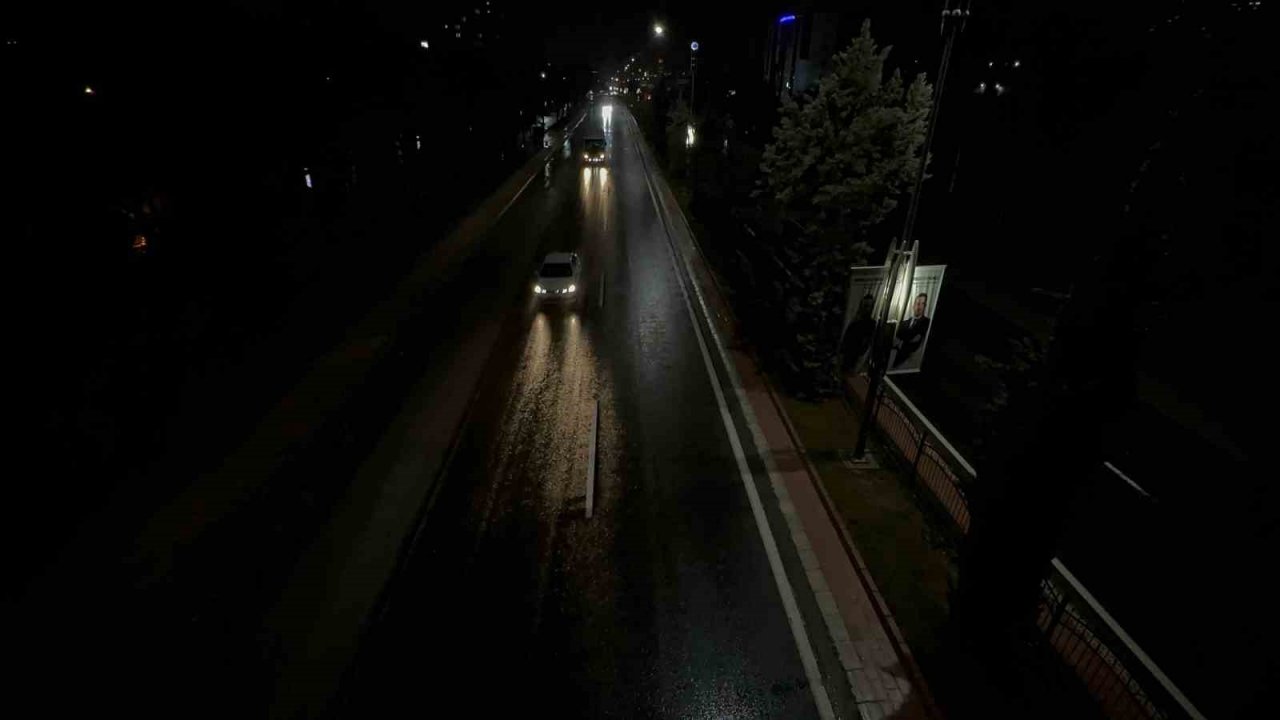 Elazığ’da sağanak etkisini sürdürüyor