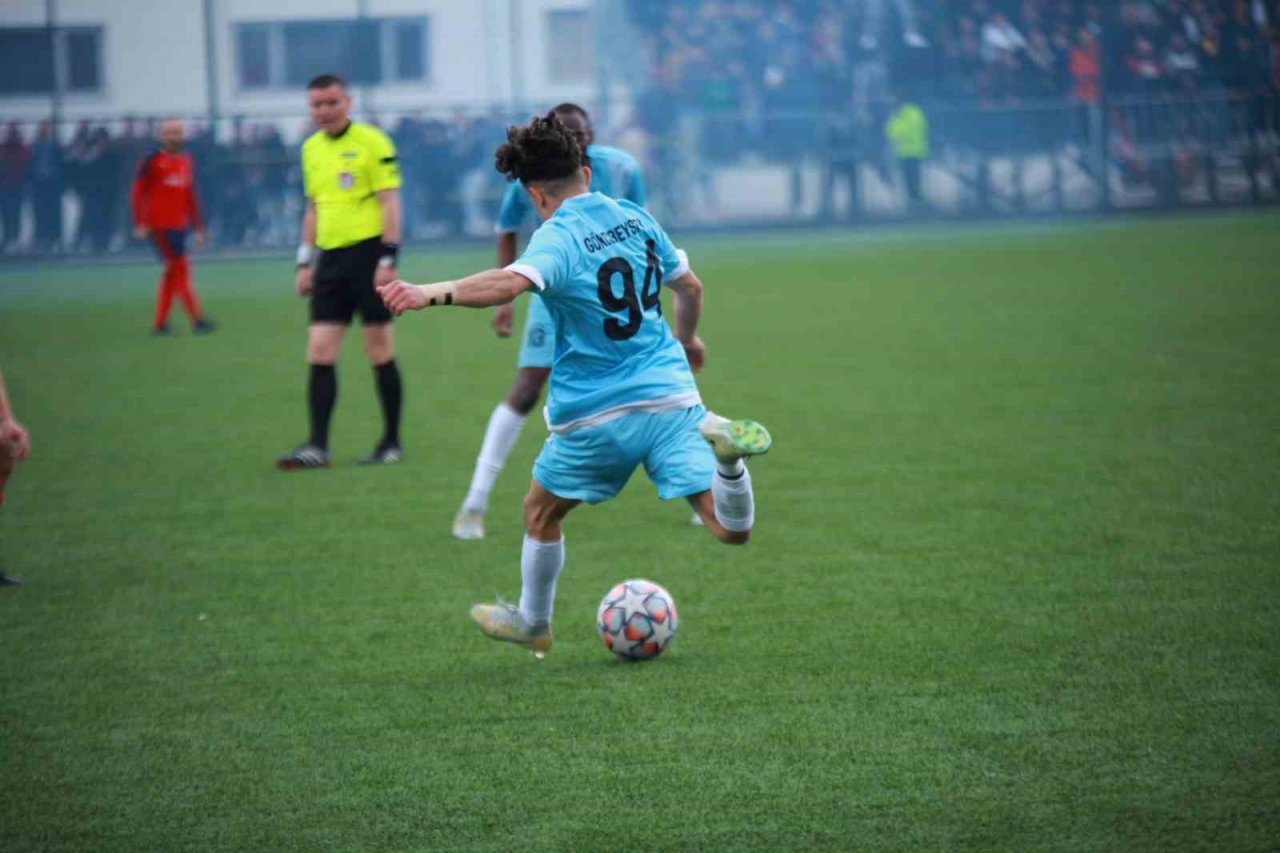 Gökçebeyspor şampiyonluğa koştu