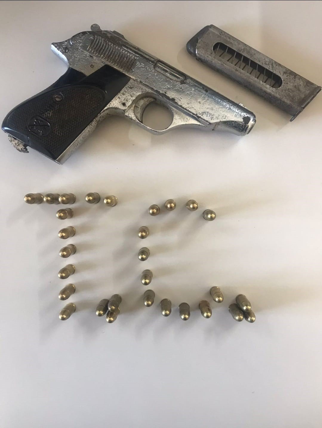 Pendik’te eski iş yerini yakmaya çalışan kişi yakalandı