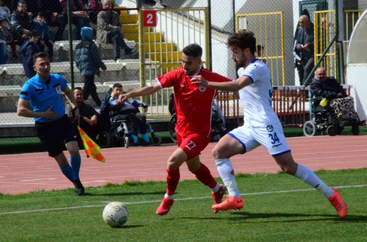 TFF 3. Lig: Karaman FK: 0 - Ergene Velimeşespor: 0