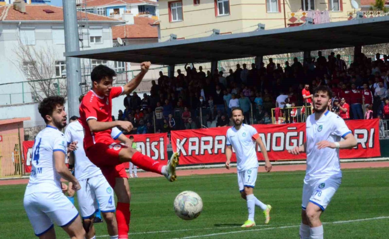 TFF 3. Lig: Karaman FK: 0 - Ergene Velimeşespor: 0