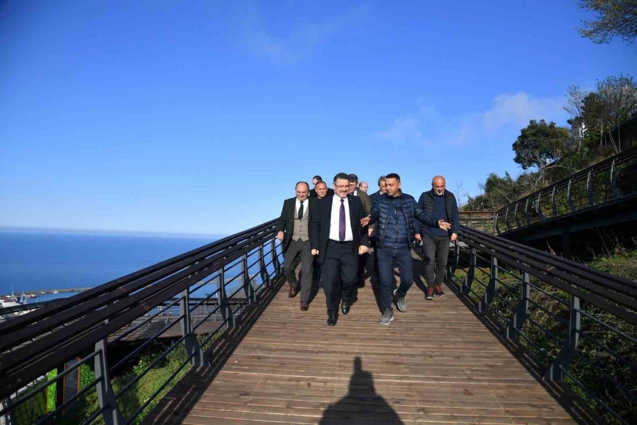 Boztepe Yürüyüş Platformu ve Seyir Terası, turizmin göz bebeği olacak