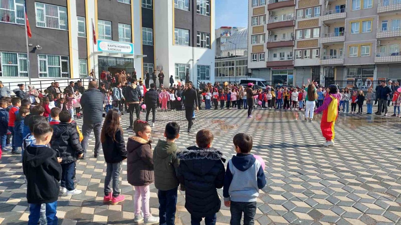 Adıyaman’ın ilçelerinde eğitim ve öğretim yeniden başladı