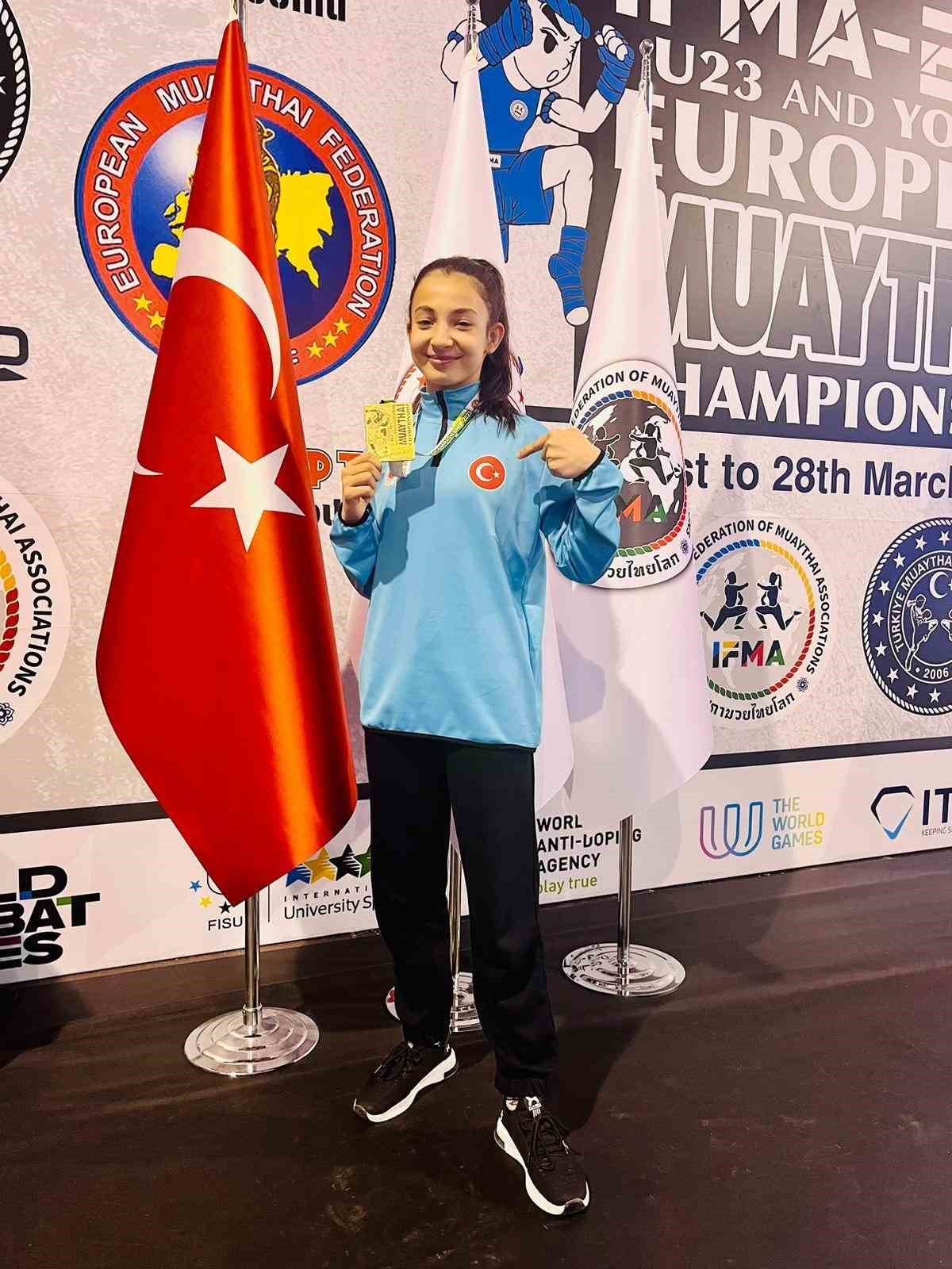 13 yaşındaki sporcu Hırvat rakibini yenerek Avrupa Şampiyonu oldu