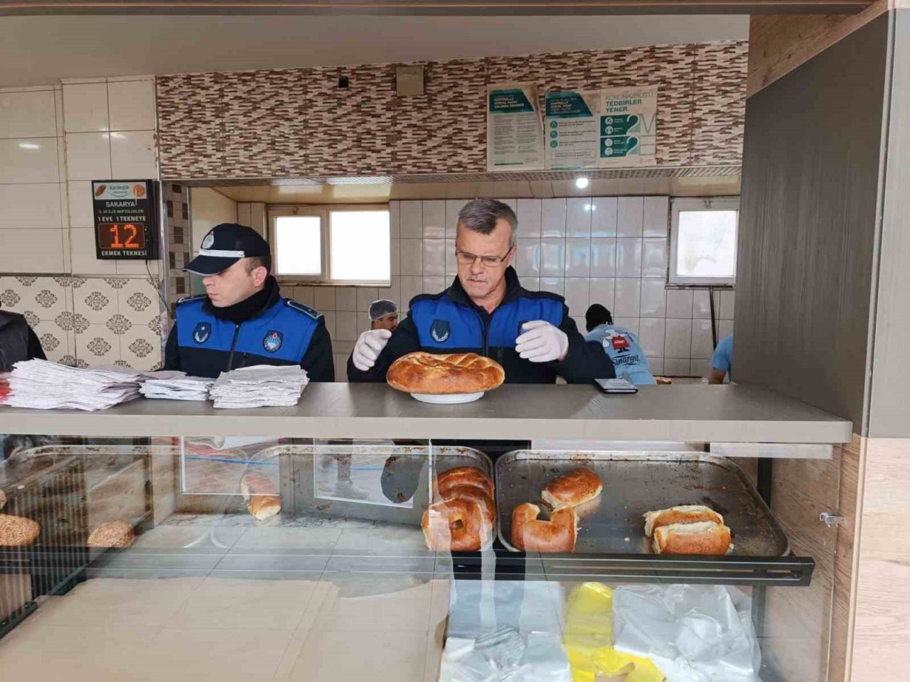 77 markette bin 110 ürün denetlendi: 9 zincir markete idari işlem uygulandı