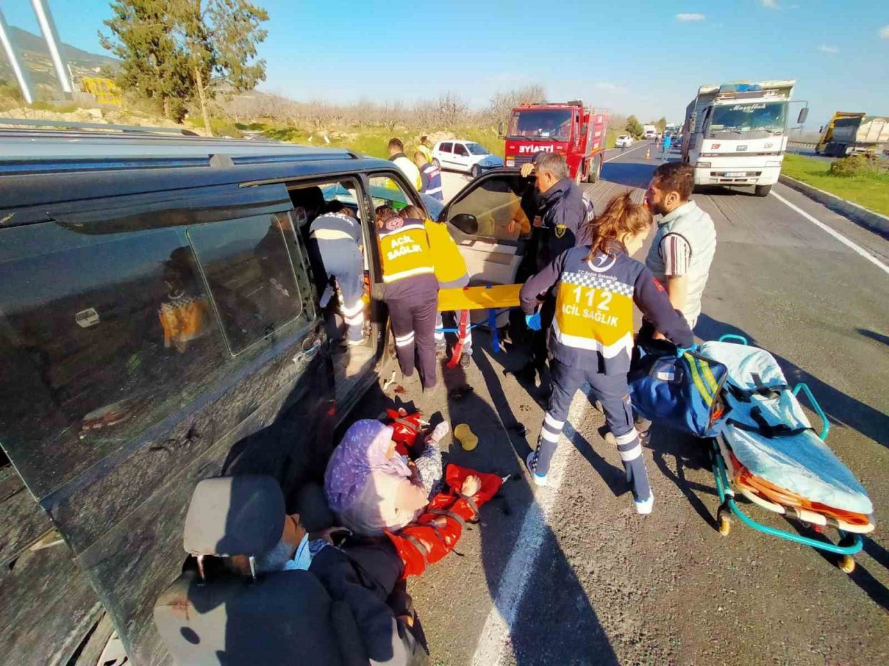 Buharkent’te trafik kazası: 6 yaralı