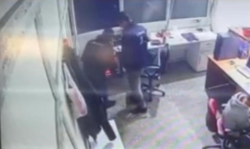 Batman’da iş kazası ucuz atlatıldı, o anlar güvenlik kamerasına yansıdı