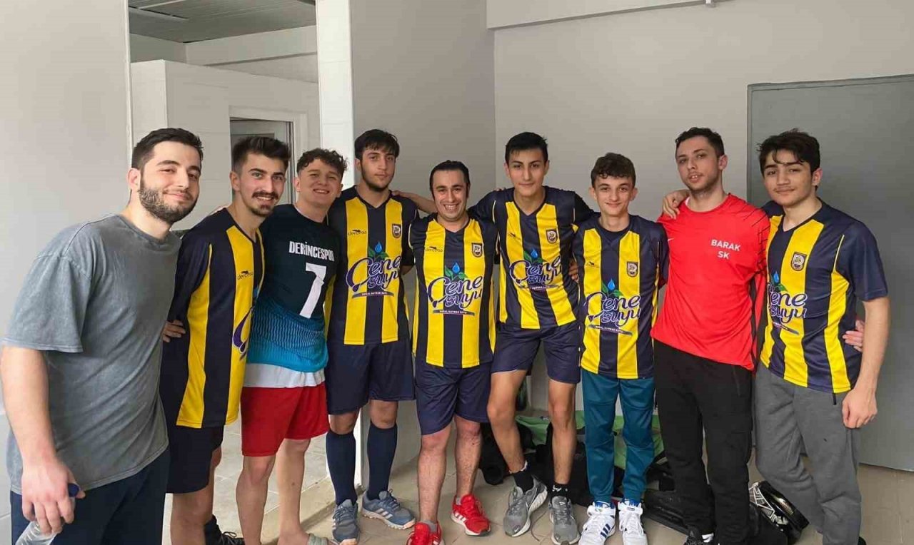 Derincespor Çim Hokeyi Takımından ulusal başarı