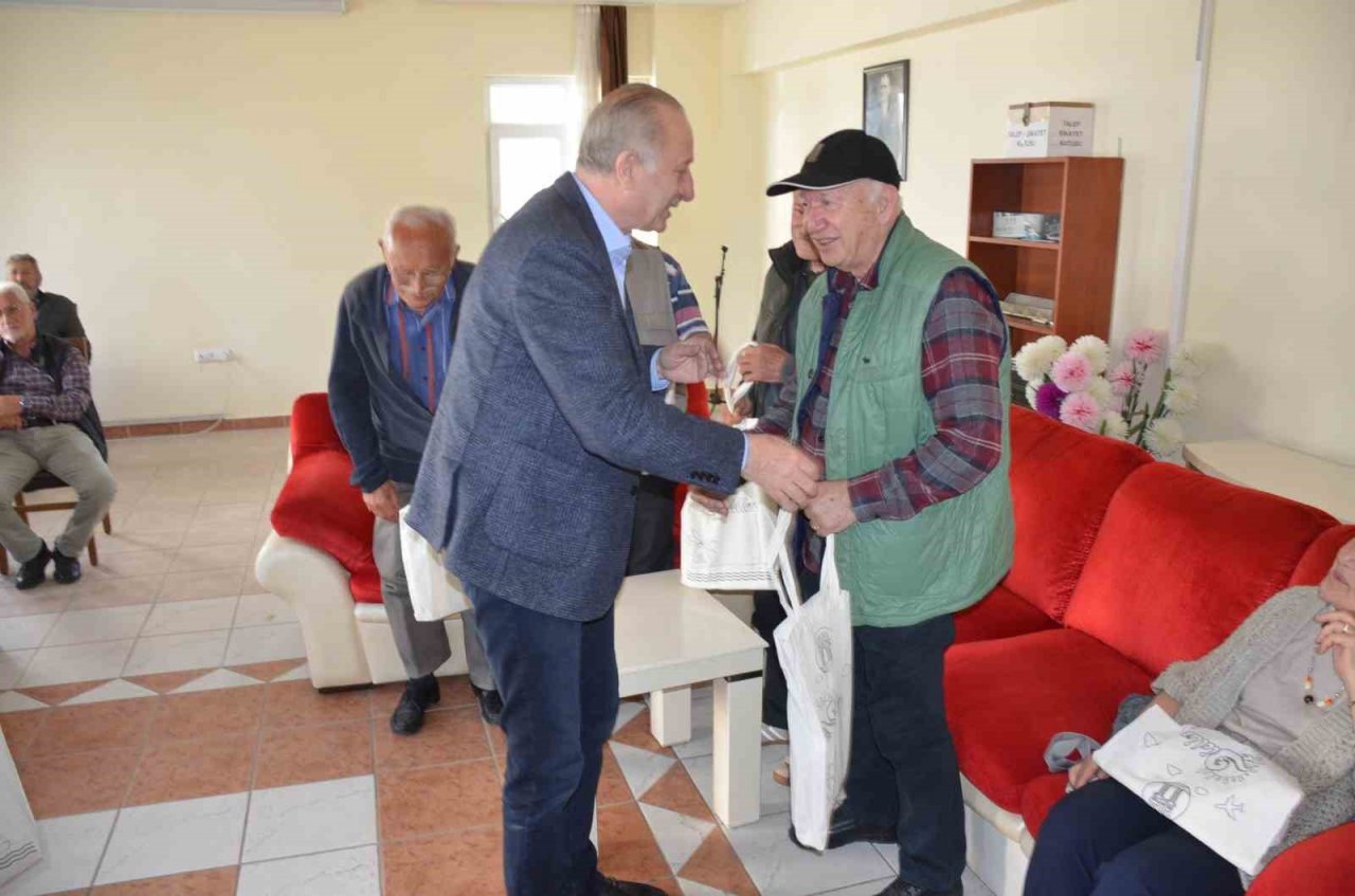 Başkan Atabay, yaşlılarla buluştu