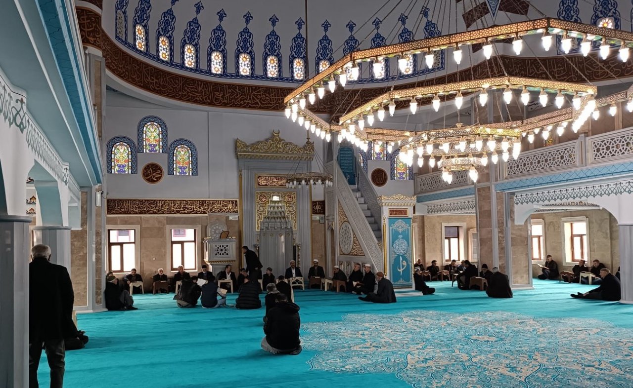 Hakkari’de mukabele geleneği sürüyor