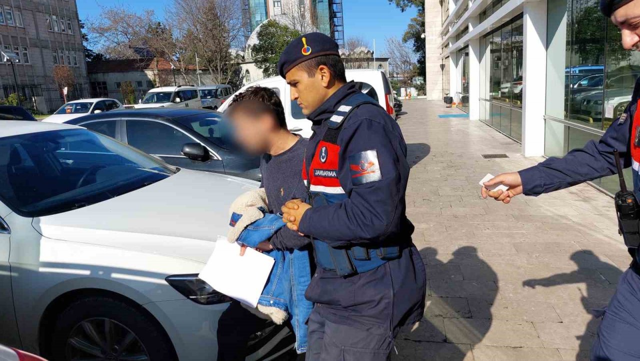 Samsun’da uyuşturucu ticaretinden 2 kişi tutuklandı