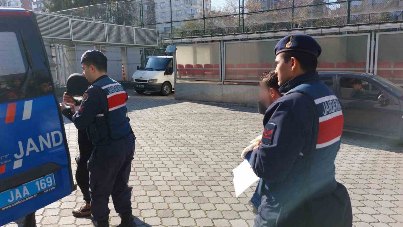 Samsun’da uyuşturucu ticaretinden 2 kişi tutuklandı