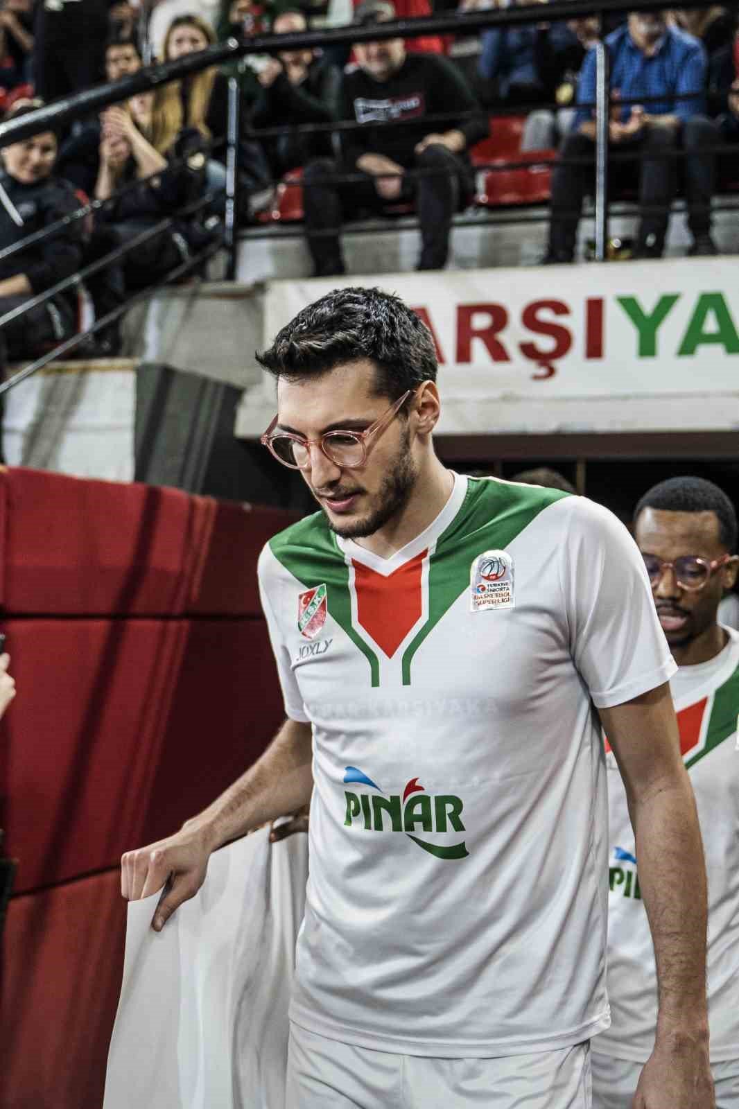 Kaf Kaf’tan kansere karşı pembe gözlük