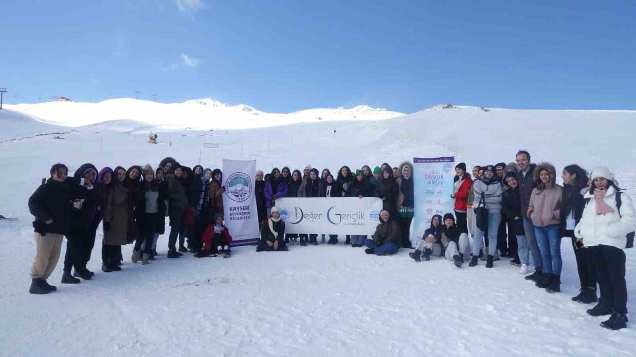 KAYMEK’in ödüllü projesi ‘Değer Gençlik’ zirvede