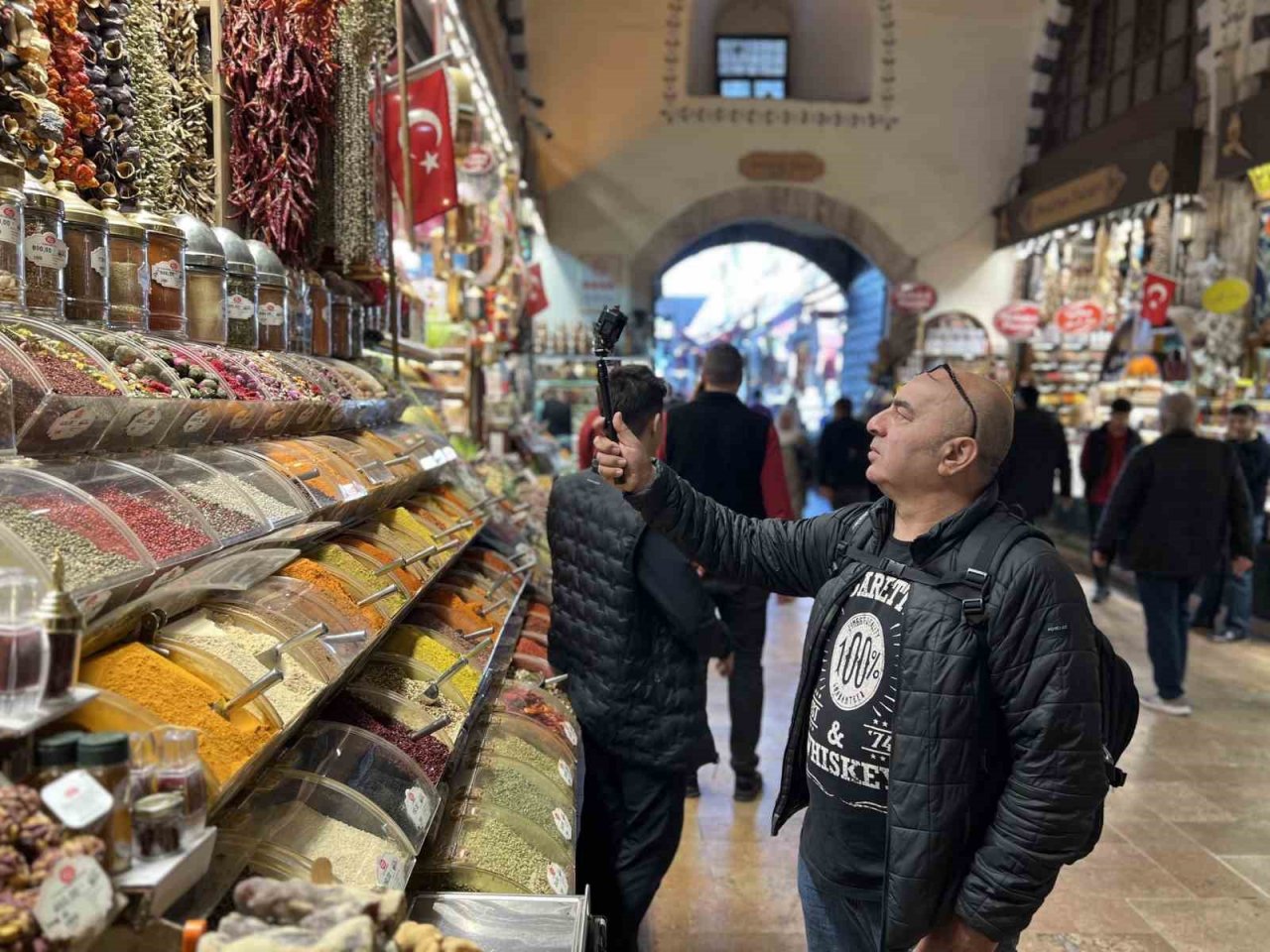 Mısır Çarşısı’nda Ramazan yoğunluğu sürüyor