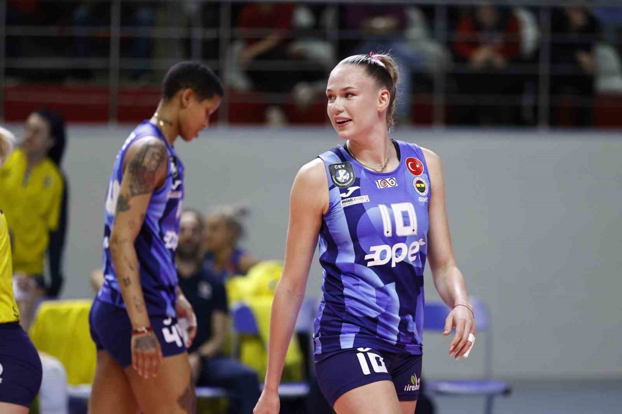 Sultanlar Ligi: Fenerbahçe: 3 - Kuzeyboru: 0