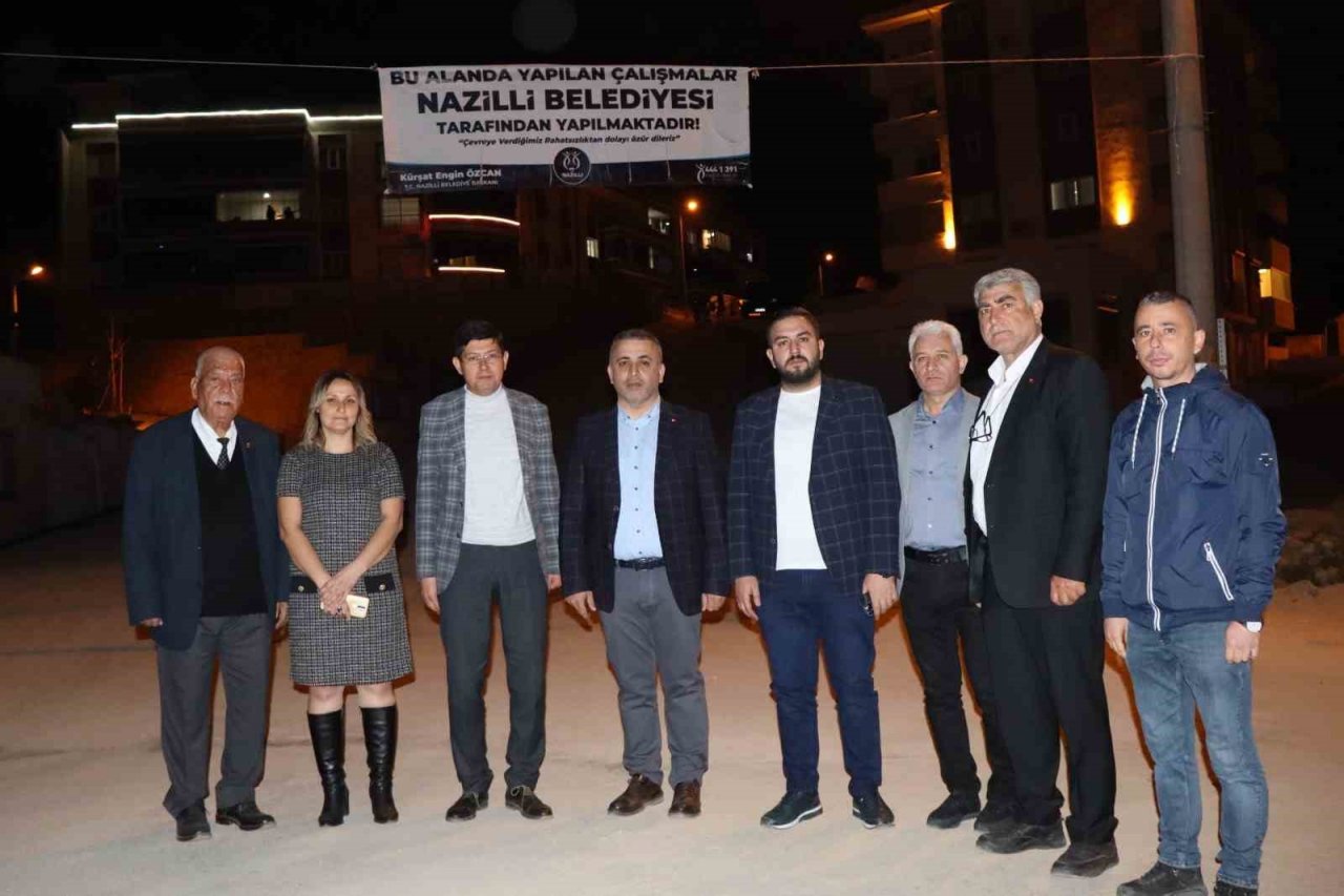 Nazilli Belediyesi yol yenileme çalışmalarını sürdürüyor