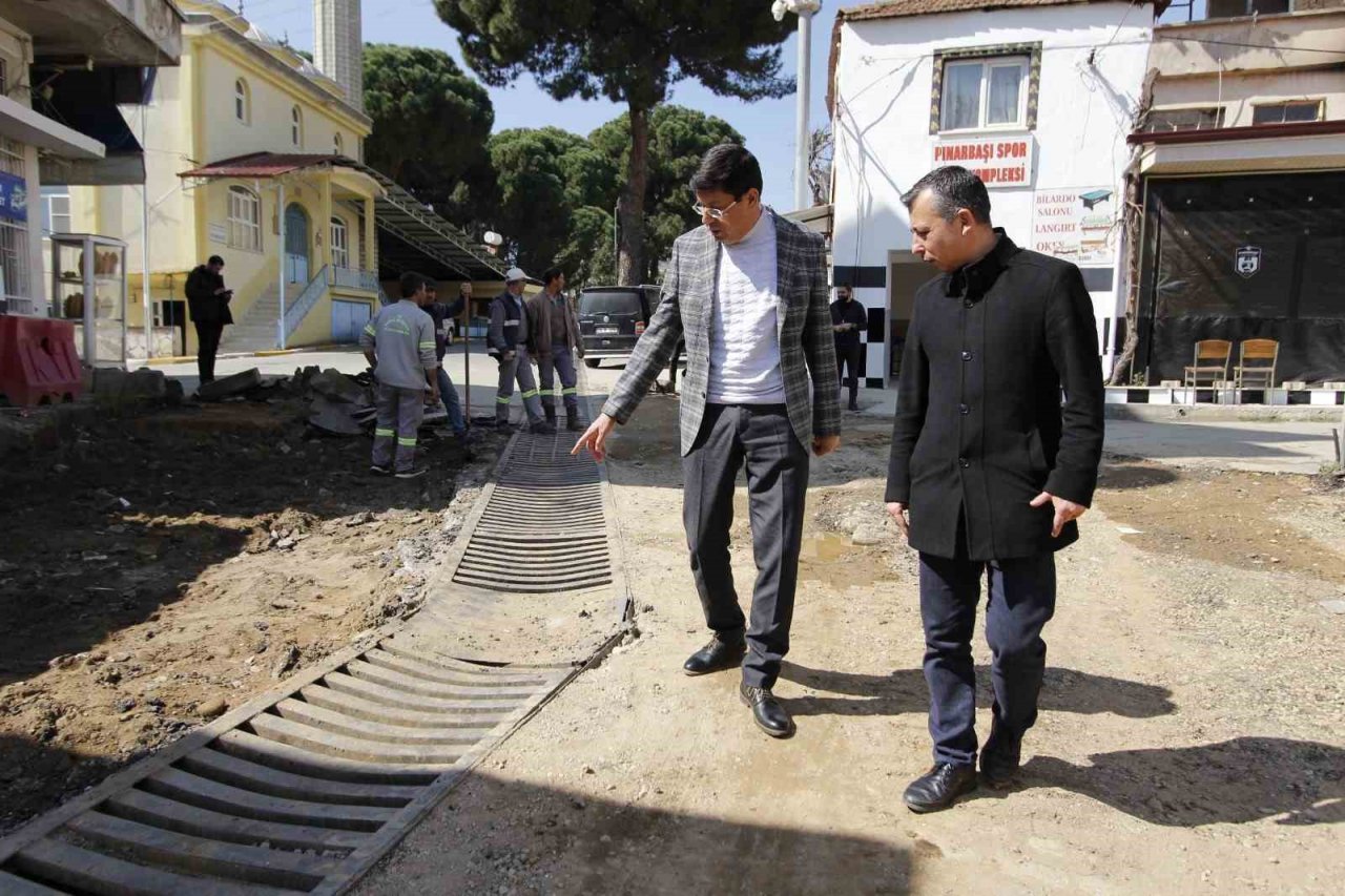 Nazilli Belediyesi yol yenileme çalışmalarını sürdürüyor
