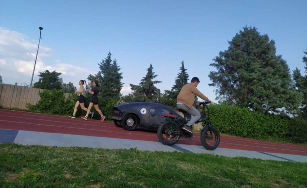 PAÜ koşu pistinde sporcu sağlığı hiçe sayıldı