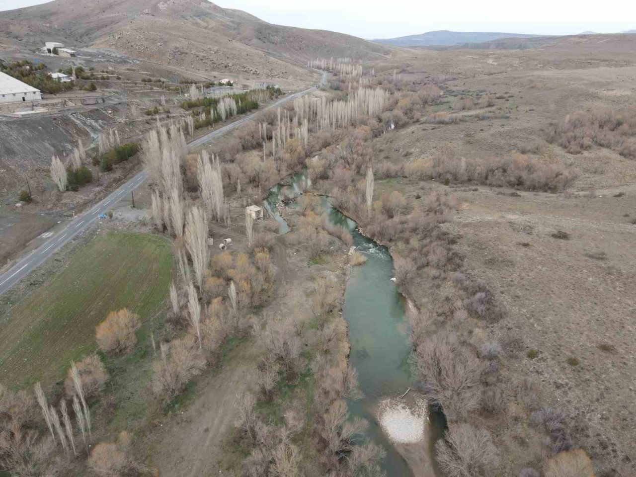 Zamantı Irmağı kuraklıkla karşı karşıya