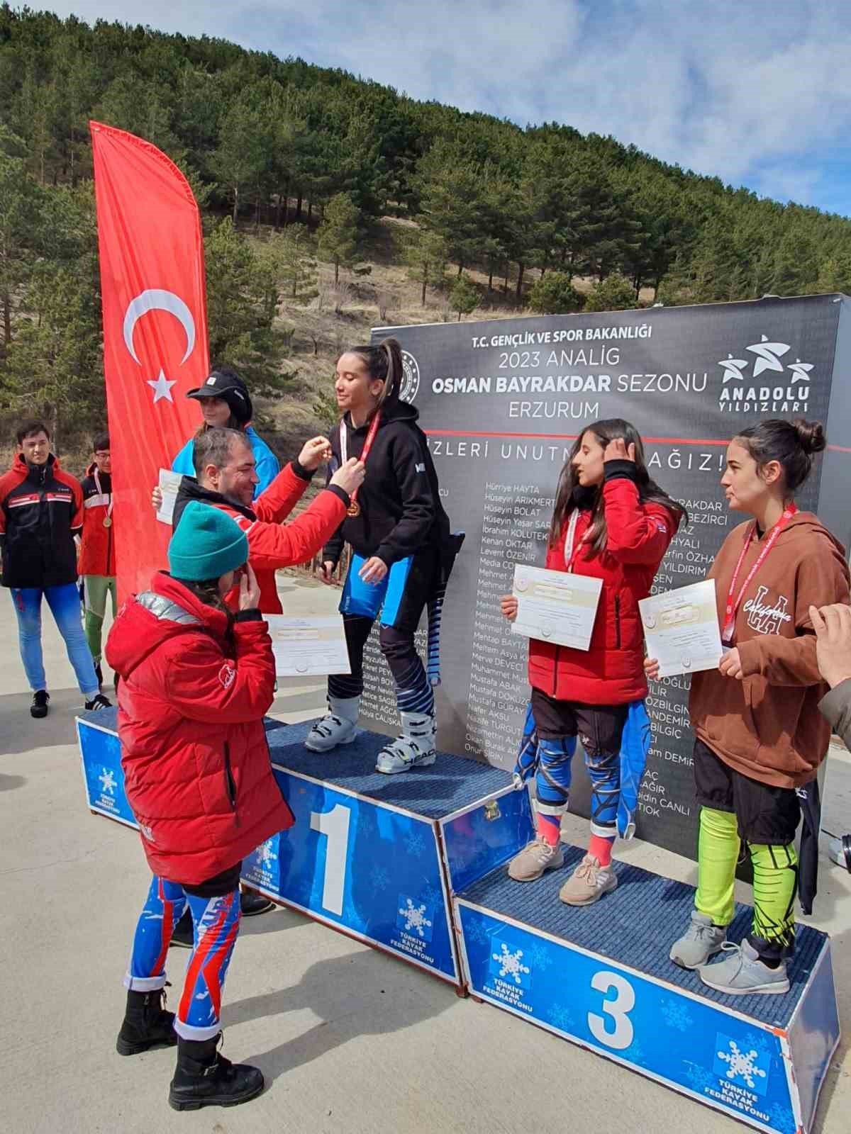 Elif Doğa Bektaş Türkiye birincisi