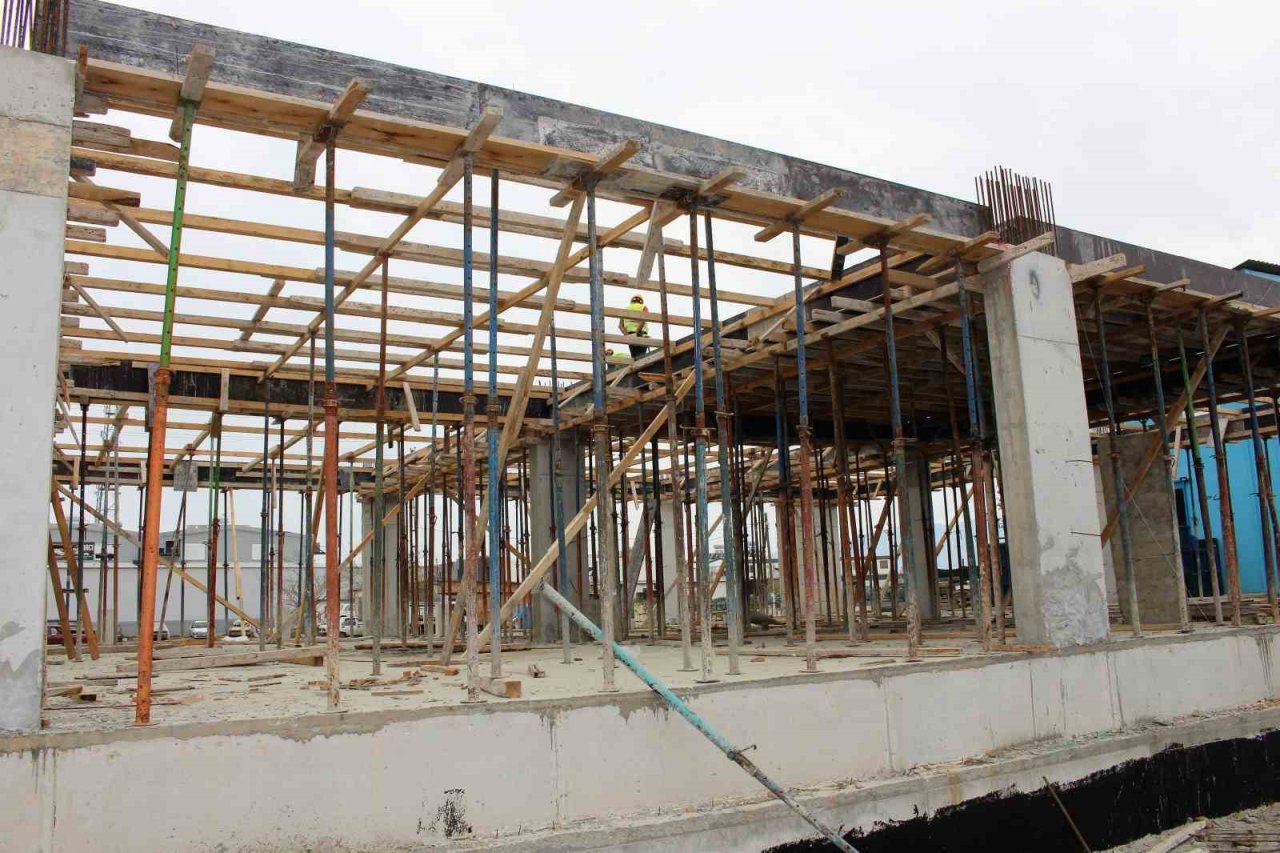 Kurutma ve Paketleme Tesisinde çalışmalar ilerliyor