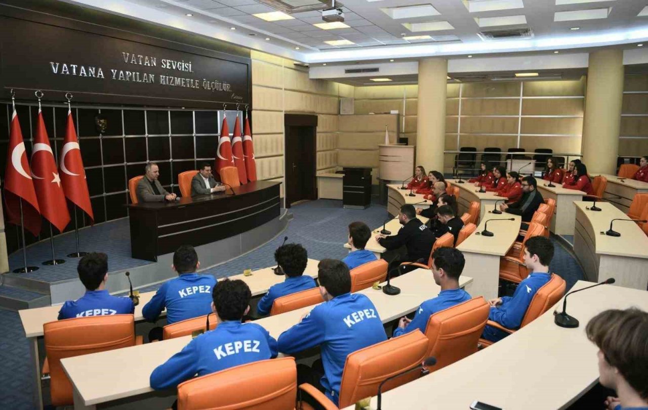 Tütüncü basketbolcuları ağırladı