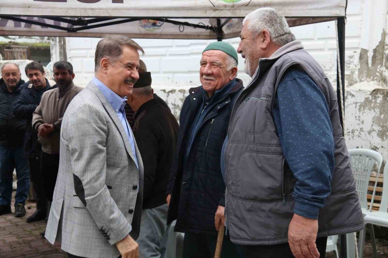 Atakum’da çiftçiye 1000 incir fidanı desteği