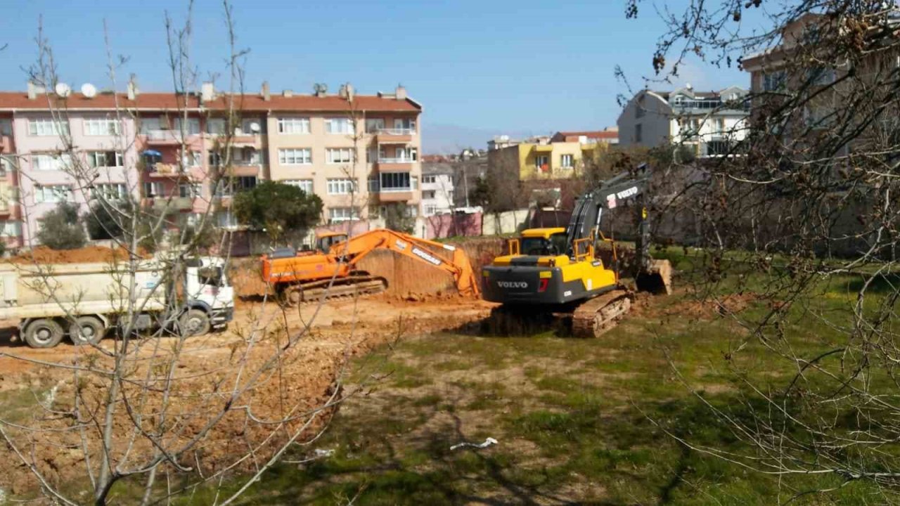 Bandırma’da dere yatağında bulunan okulun yeri değişti