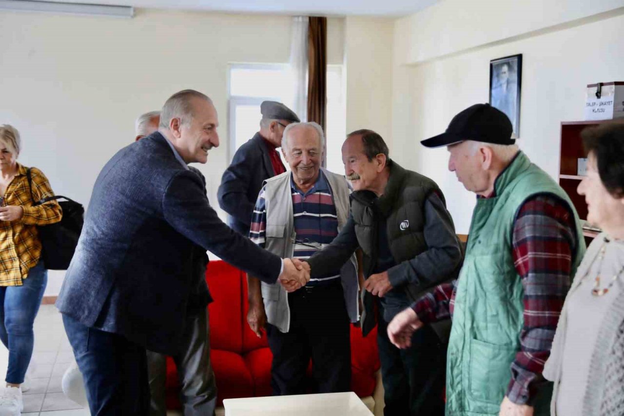 Başkan Atabay, Huzurevi’nde yaşlılar ile bir araya geldi