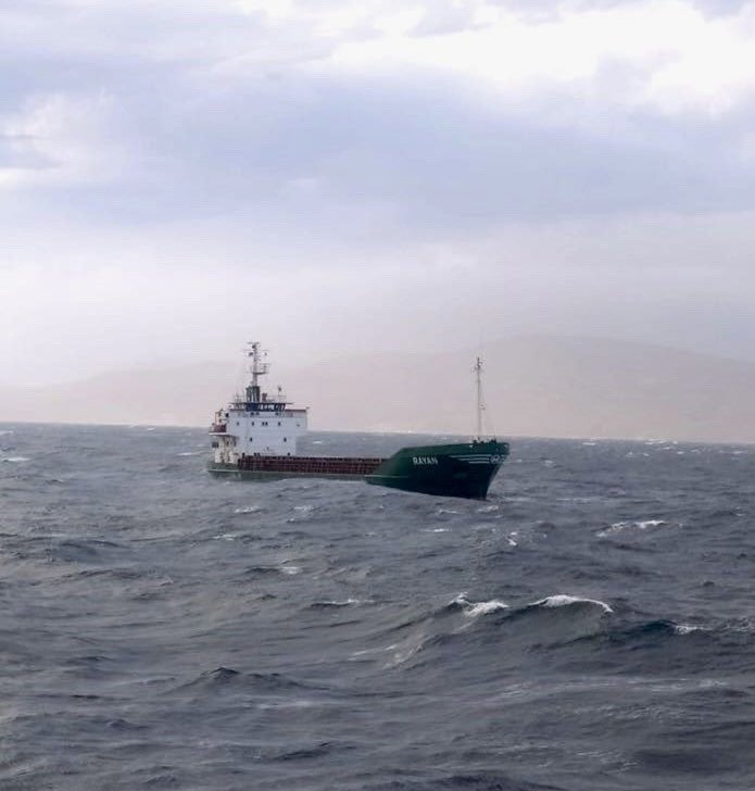 Çanakkale Boğazı’nda kuru yük gemisi makine arızası yaptı