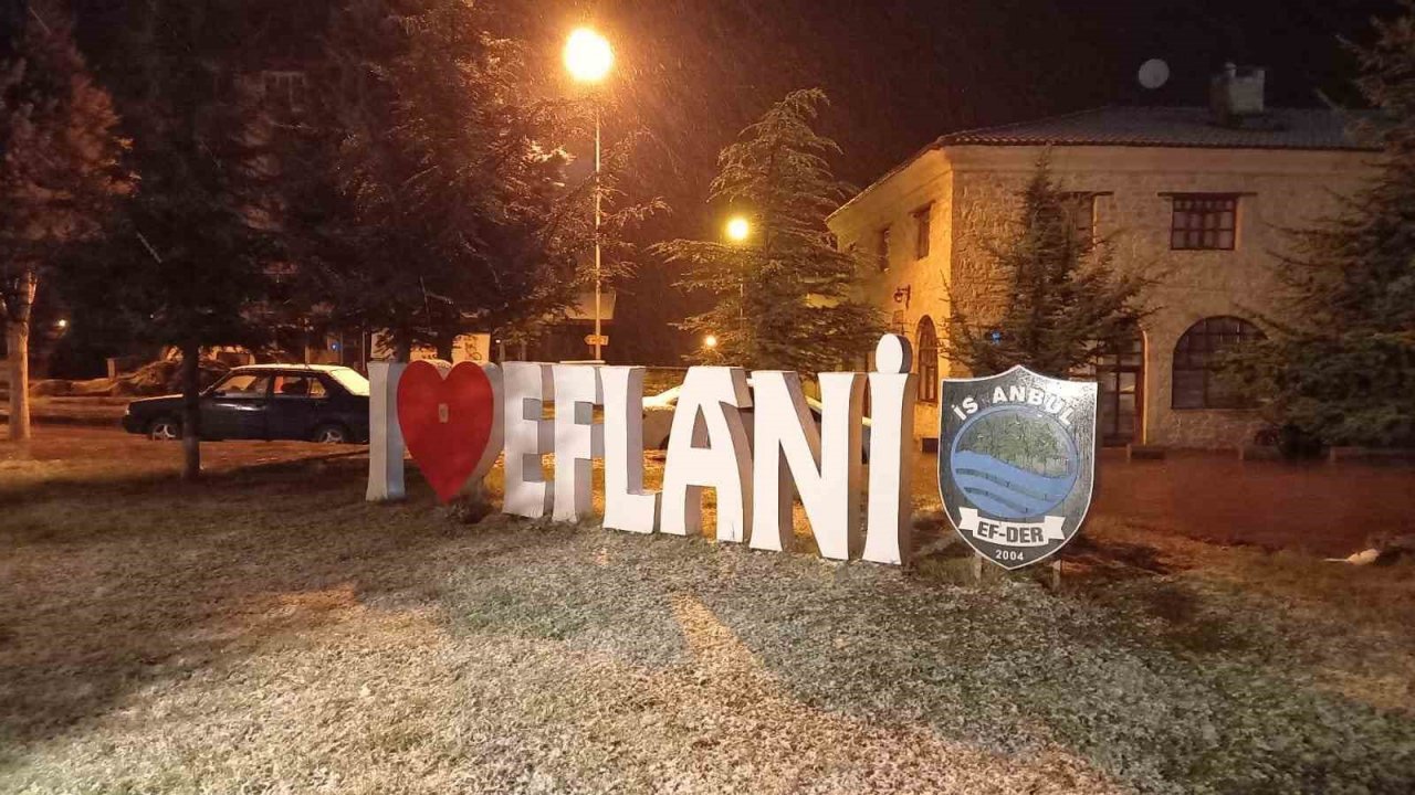 Karabük’te kar yağışı etkili oldu