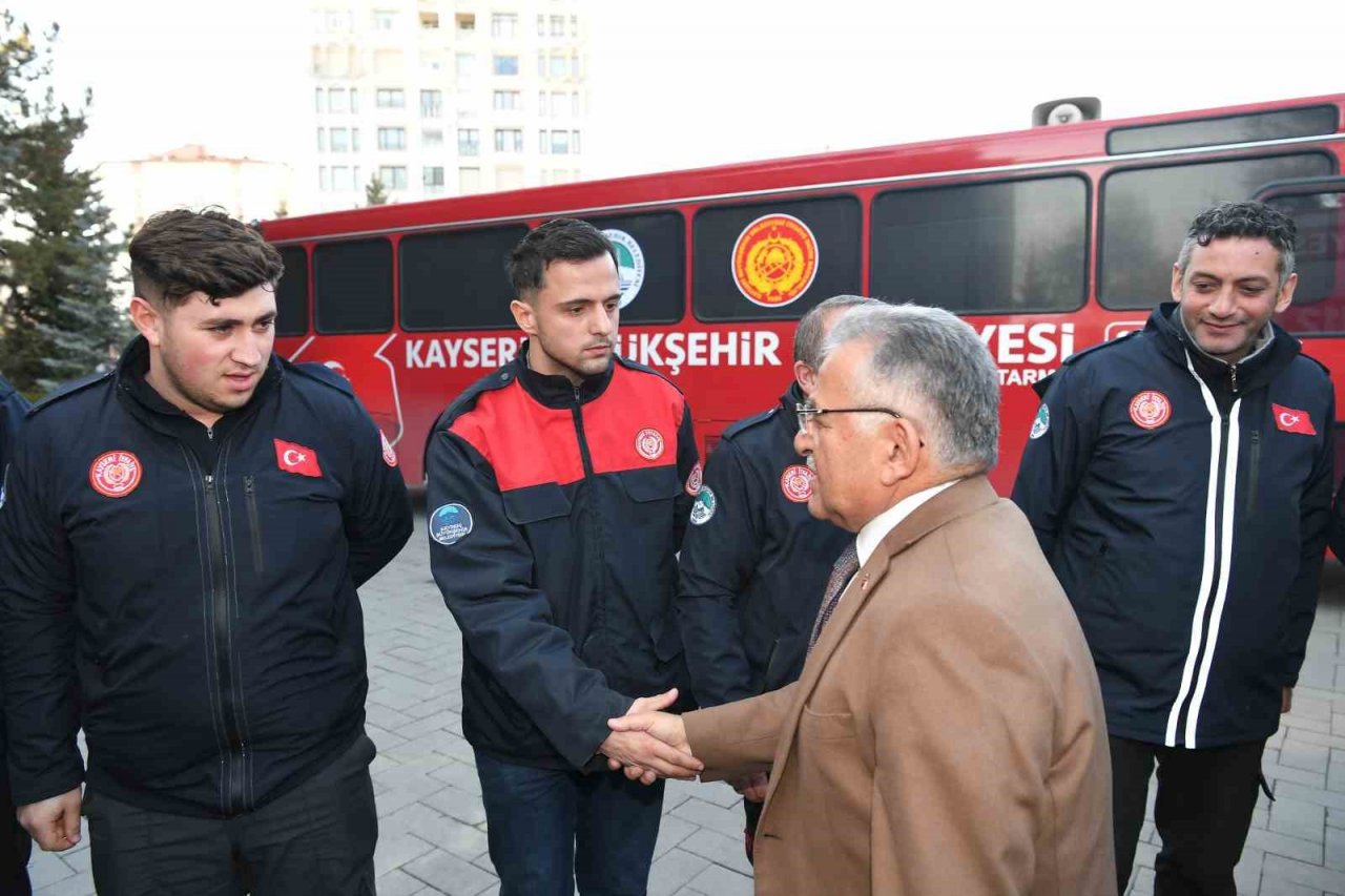 Hurda otobüsten doğal afet konaklama aracına