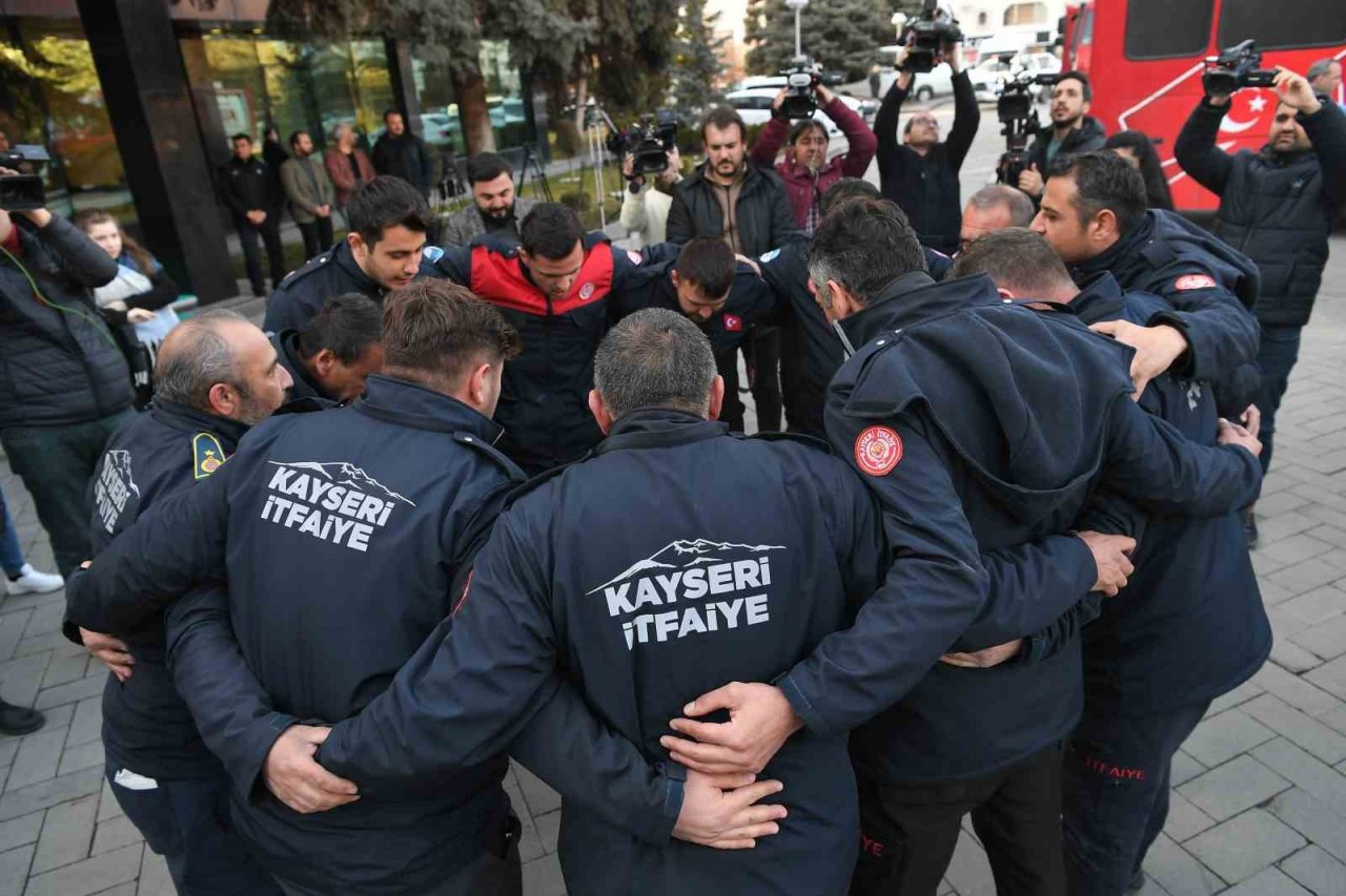 Hurda otobüsten doğal afet konaklama aracına