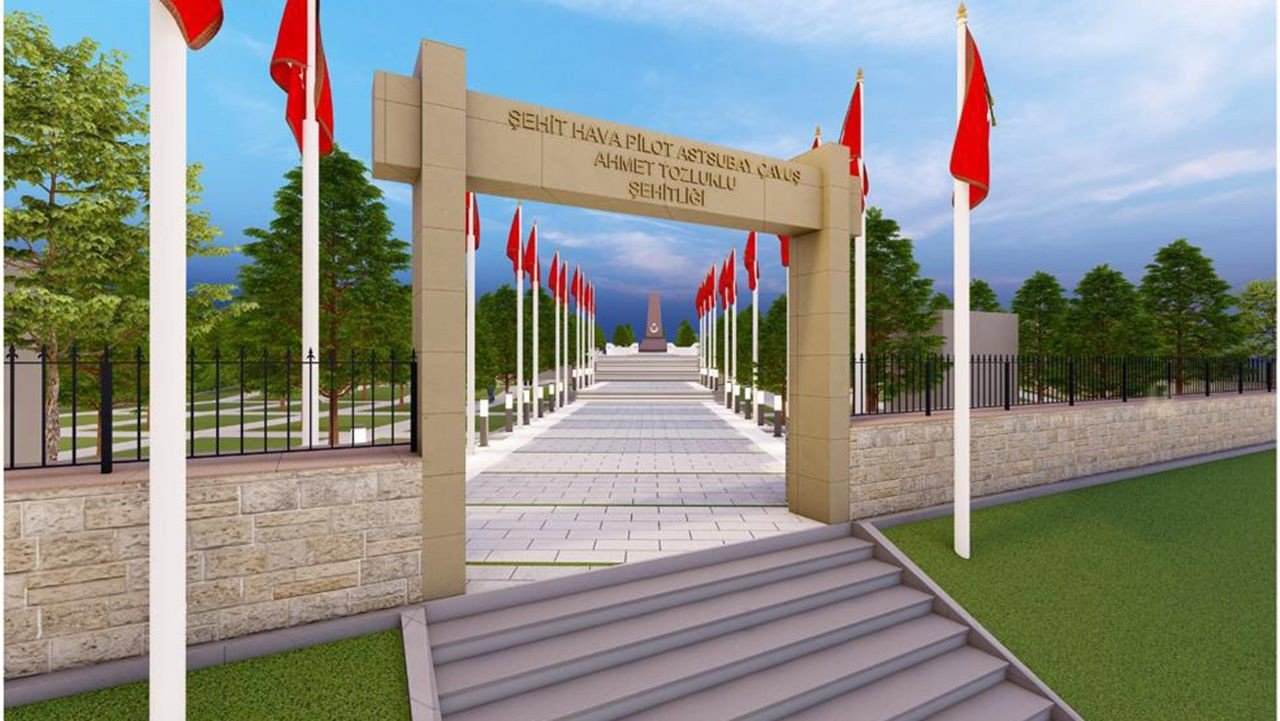 Ahmet Tozluklu Şehitliğini yenileniyor