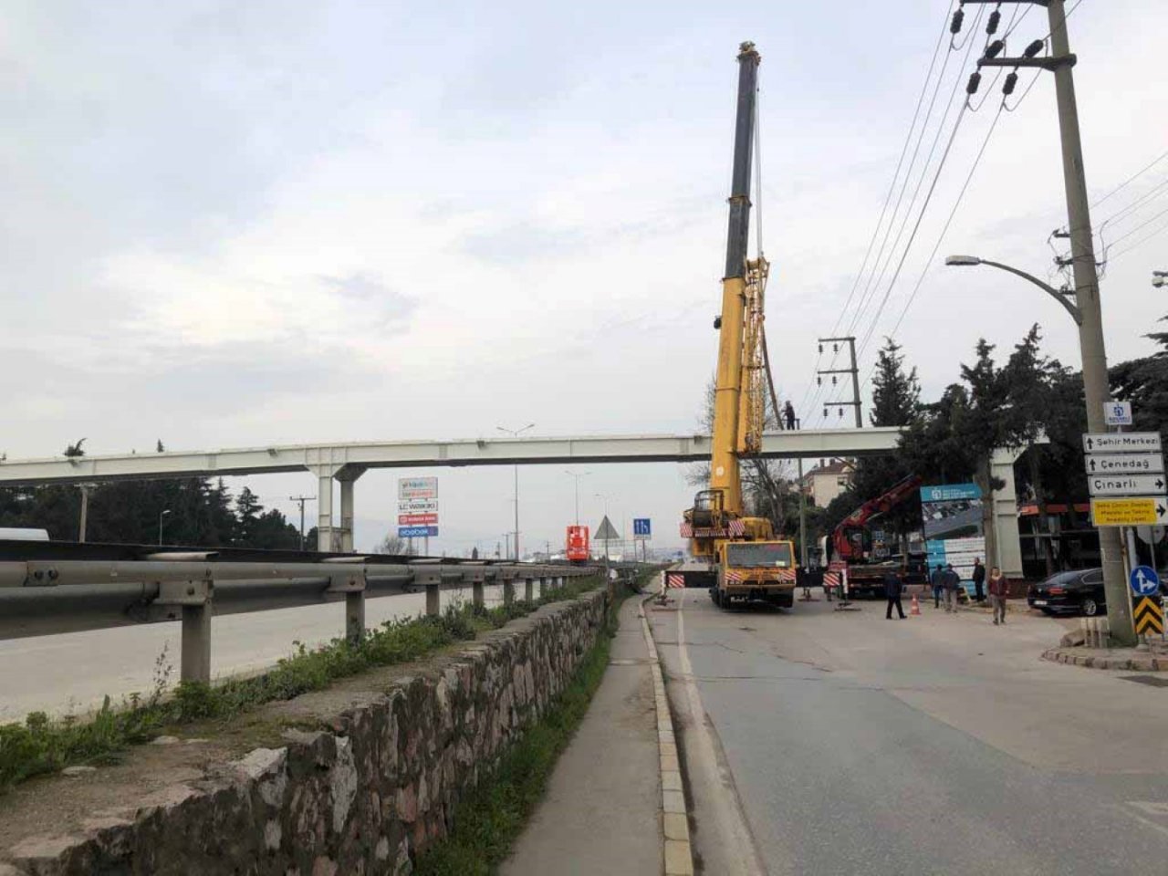 Çenesuyu üstgeçidinin köprü montajı yapıldı