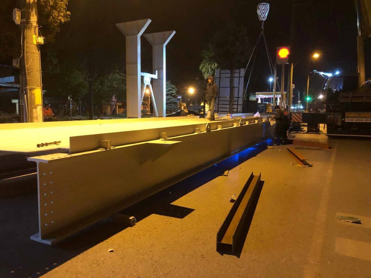 Çenesuyu üstgeçidinin köprü montajı yapıldı