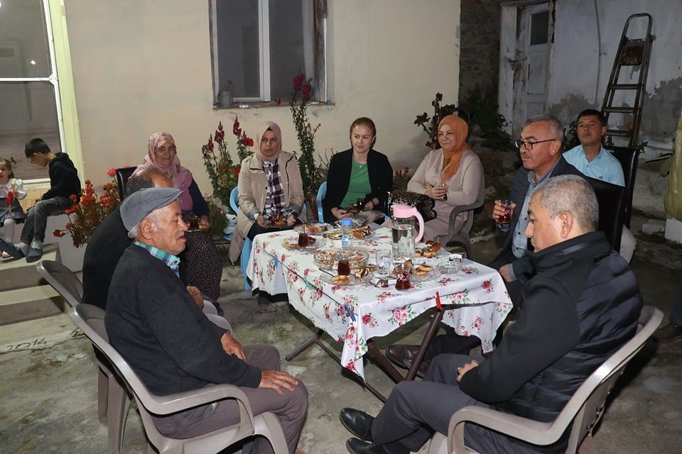 Başkan Kaplan, iftarda vatandaşlarla buluşuyor