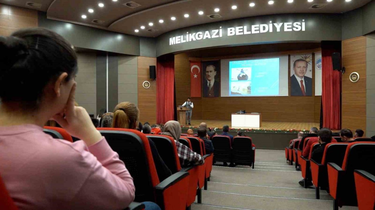 Melikgazi’de Belediye Personeline İş güvenliği Eğitimi