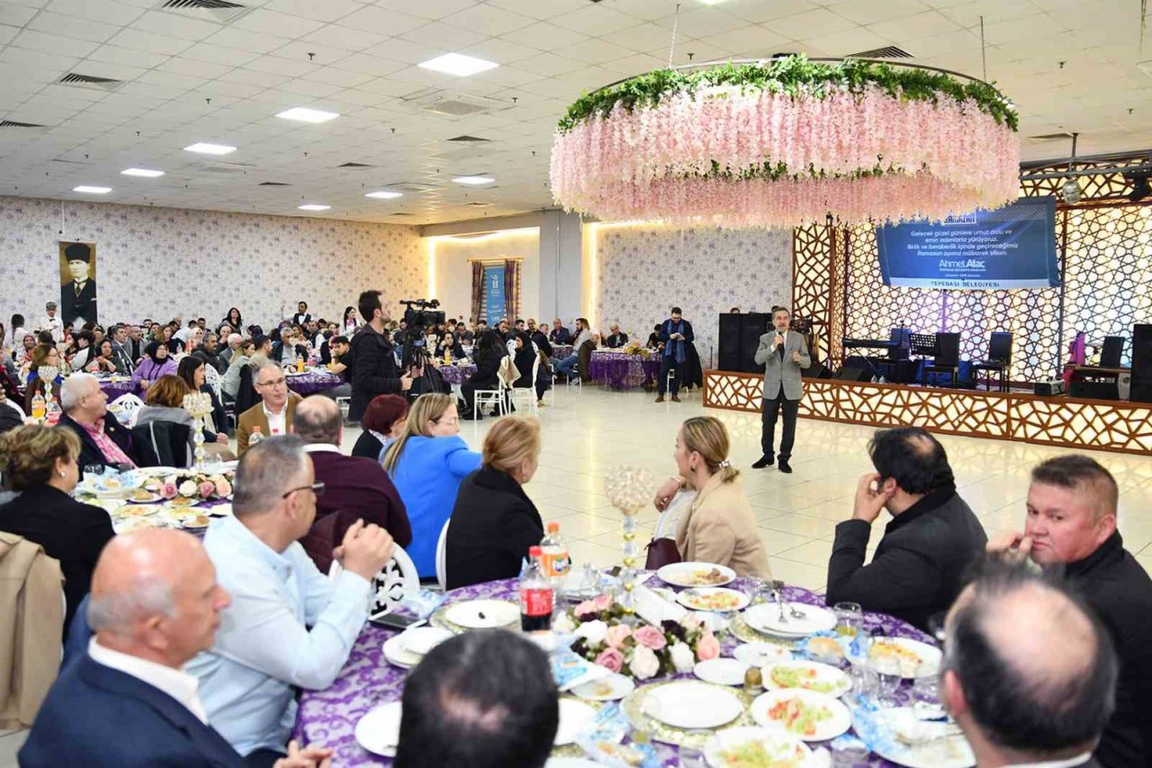 Tepebaşı ailesi iftarda buluştu