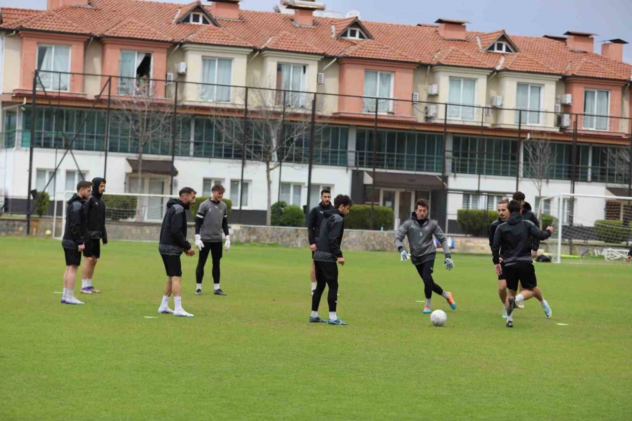 Nazilli Belediyespor’da İnegölspor maçı hazırlıkları tamamlandı