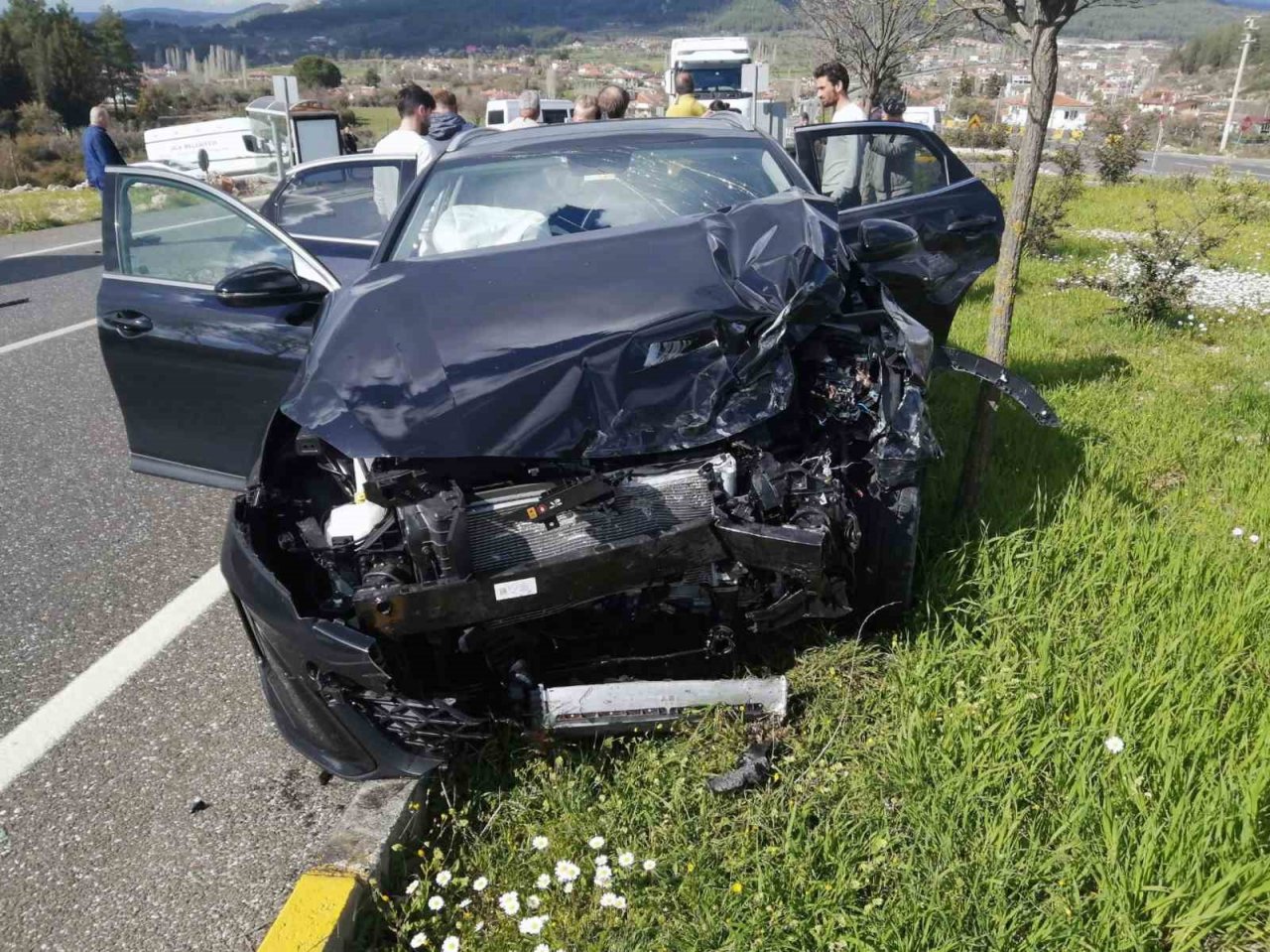 Kızılağaç kavşağında kaza: 4 yaralı