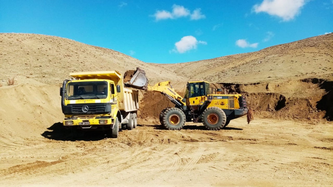 Van Büyükşehir Belediyesinden bakım onarım çalışması