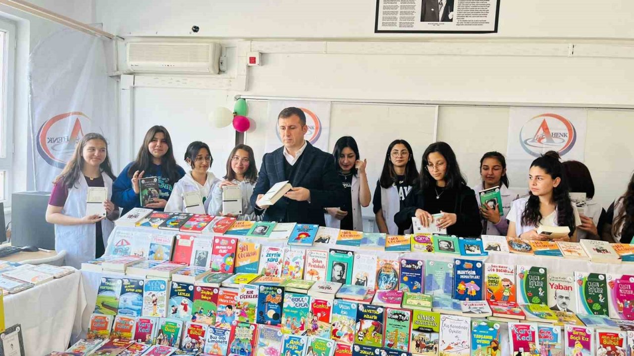 AHENK Projesi’yle 5 bin kitap dağıtılıyor