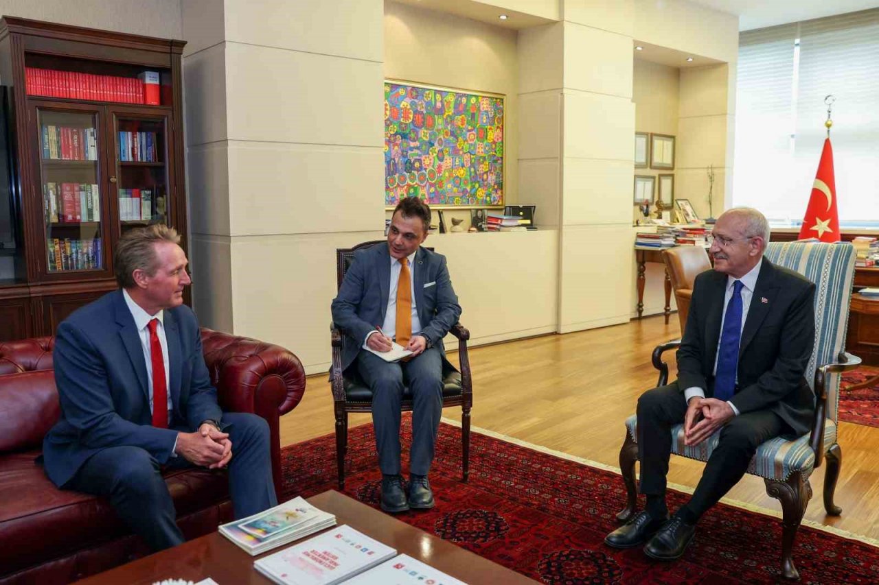 CHP lideri Kılıçdaroğlu, ABD Büyükelçisi Flake’i kabul etti
