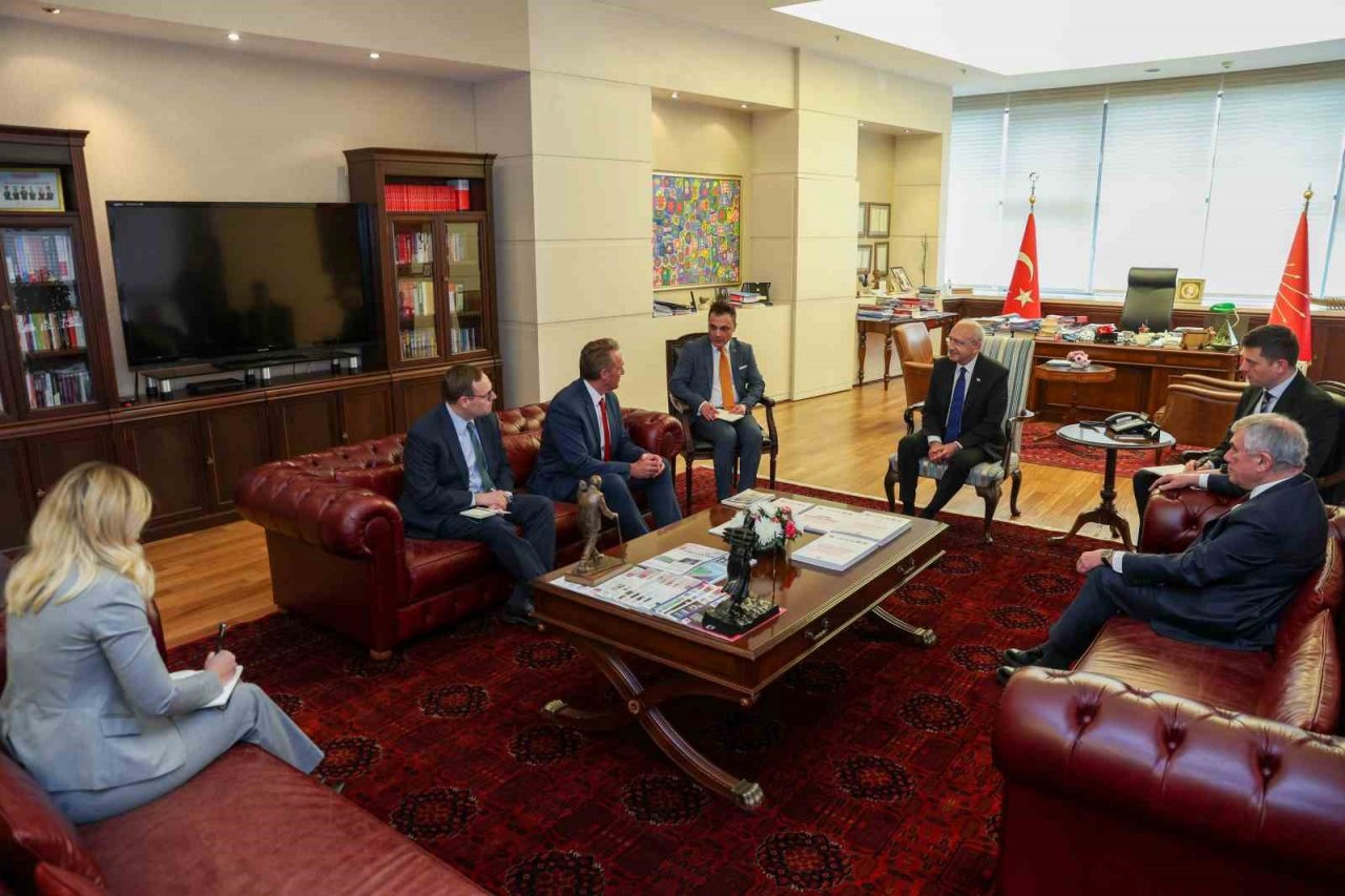 CHP lideri Kılıçdaroğlu, ABD Büyükelçisi Flake’i kabul etti