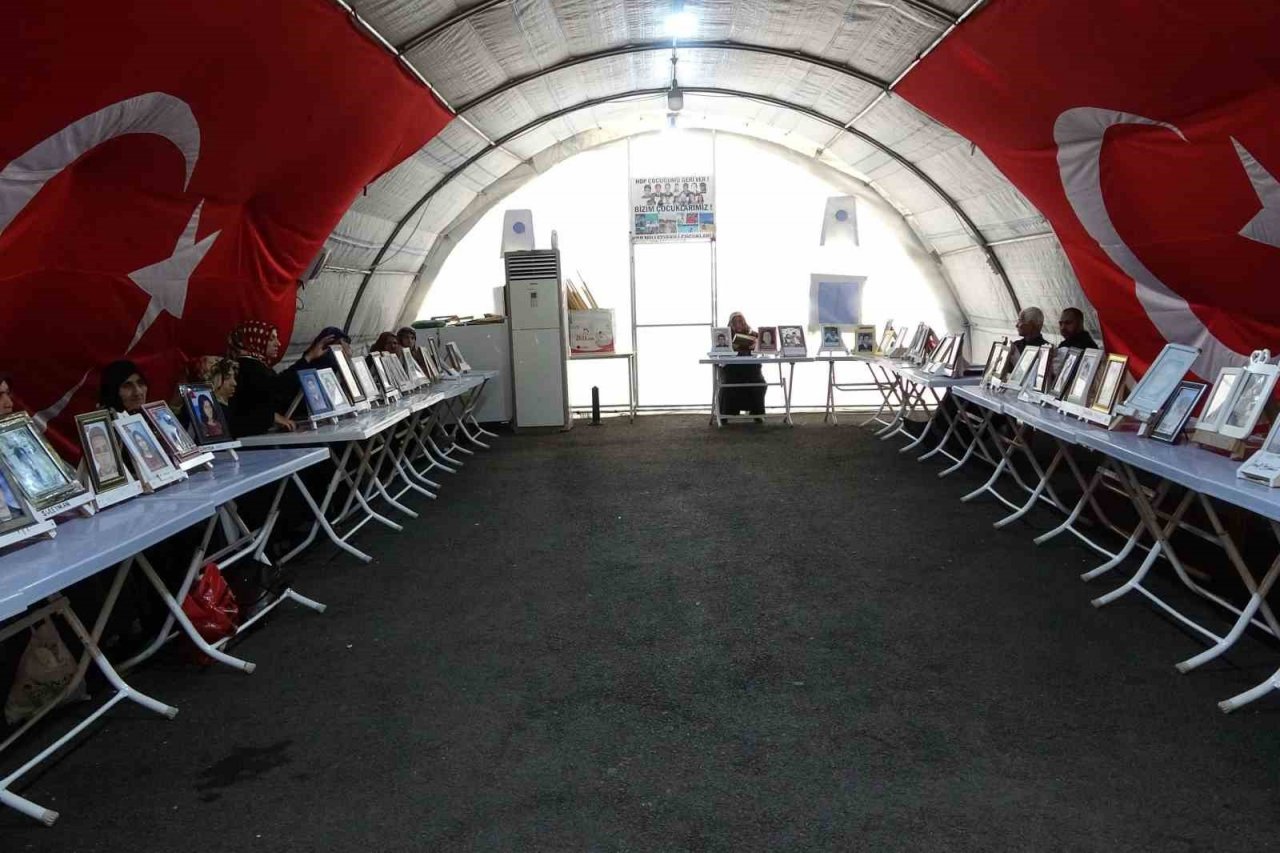 Yıllardır oğlunu bekleyen babadan evladına ’teslim ol’ çağrısı